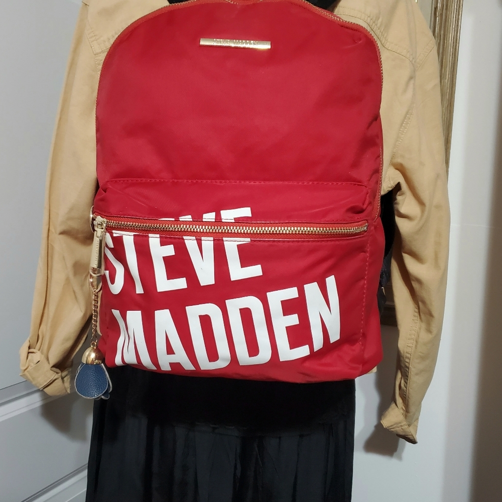 STEVE MADDEN RED MINI FORCE WOMEN'S TRAVEL BACK PACK BAG - Picture 3 of 12
